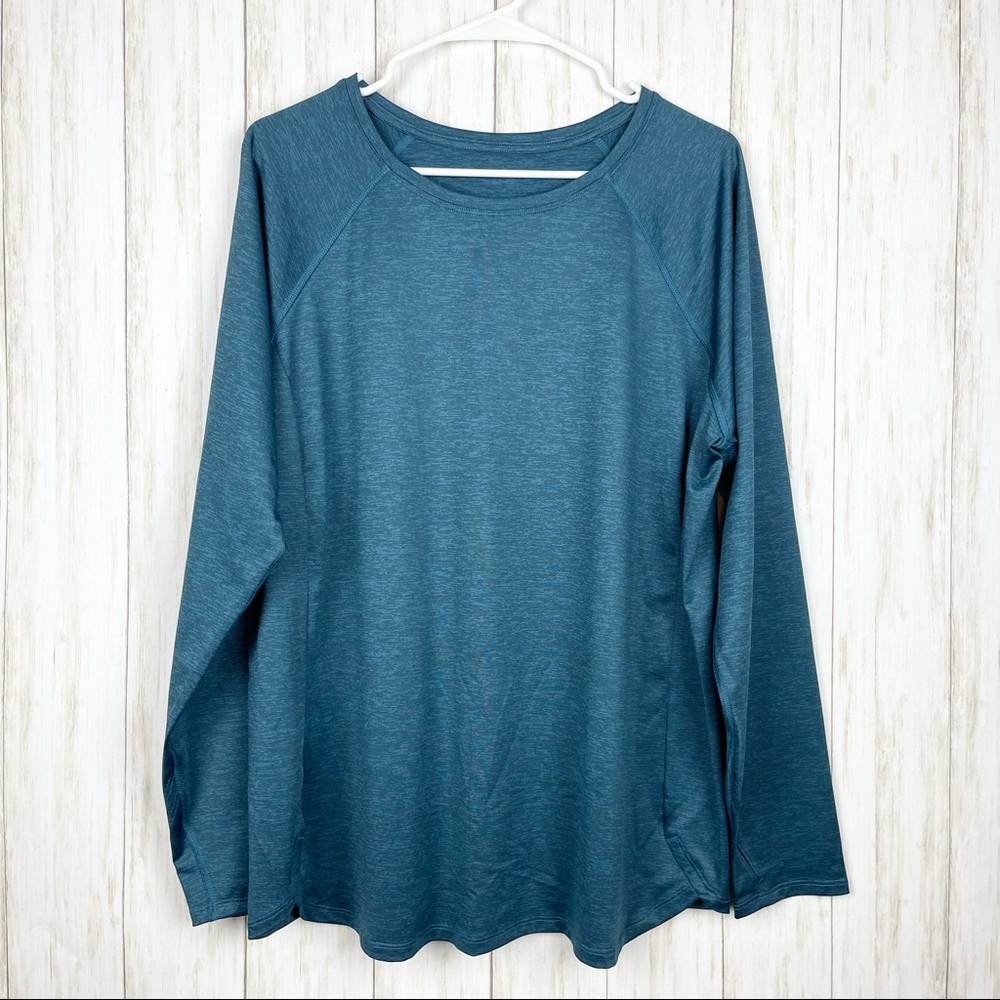 Tek Gear Athletic Top Size 1X